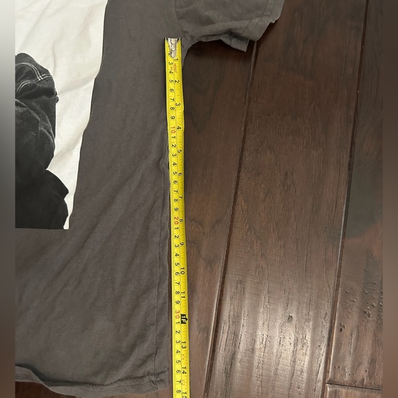 Women’s gray Tupac large short sleeve tee - Picture 4 of 5